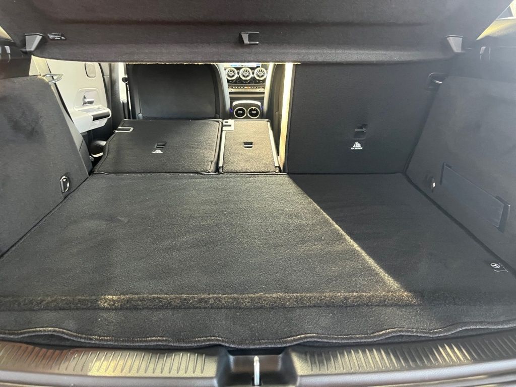 Fahrzeugabbildung Mercedes-Benz B 200 AMG Pano ACC Sitzklima Standhzg Memory LED