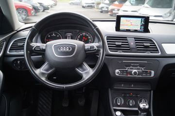 Audi Q3 2.0 TDI NAVI-XENON-SHZG-PDC-