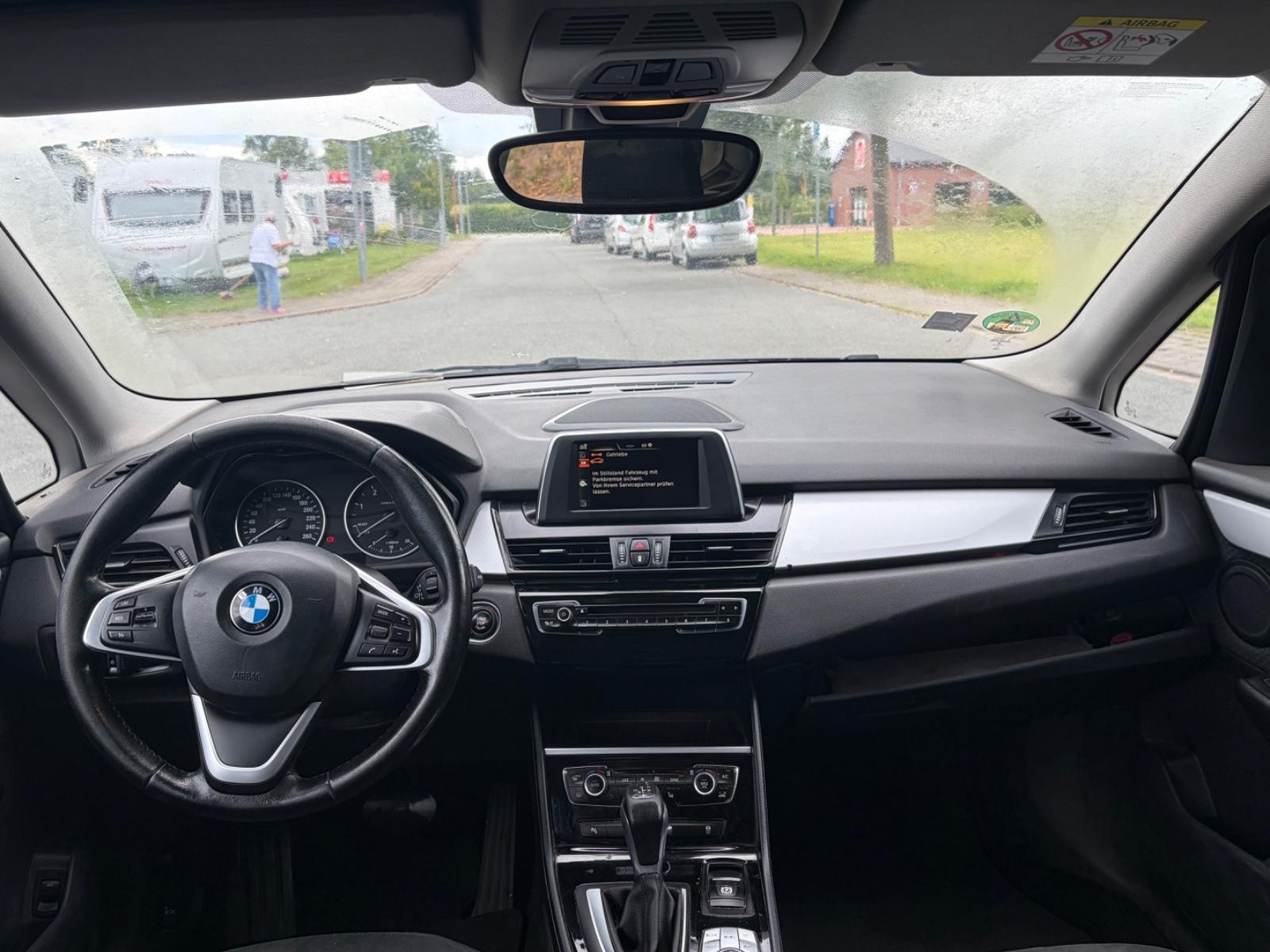BMW 220 2015 — photo 11