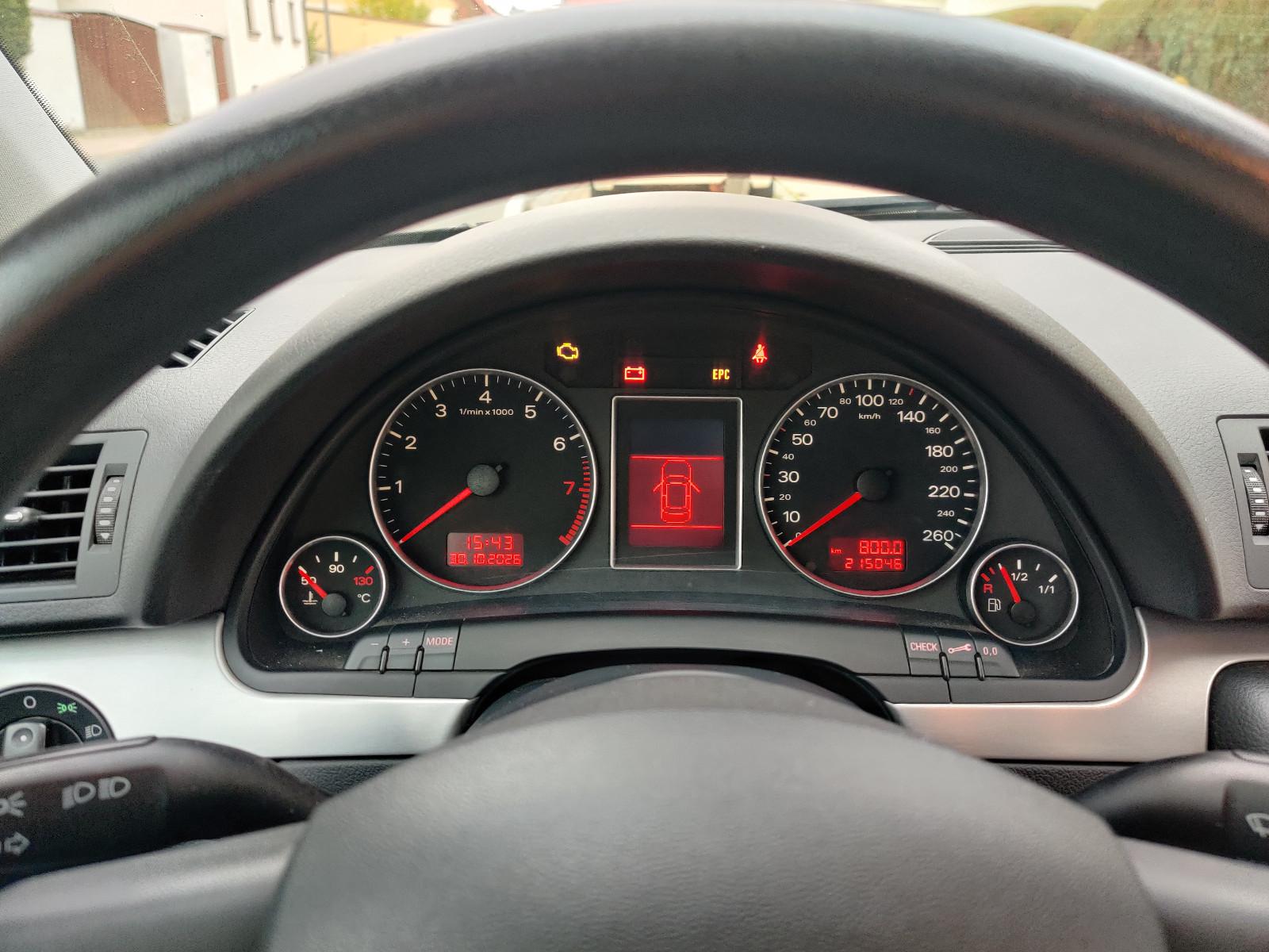 Audi A4 2006 — photo 7