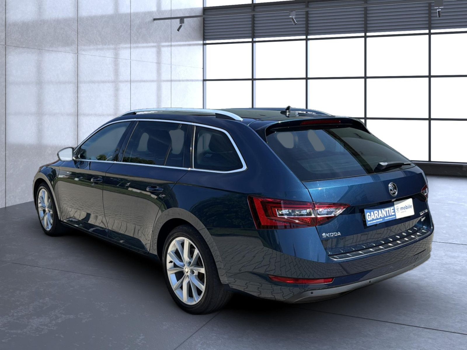 Fahrzeugabbildung SKODA Superb Combi Style 4x4