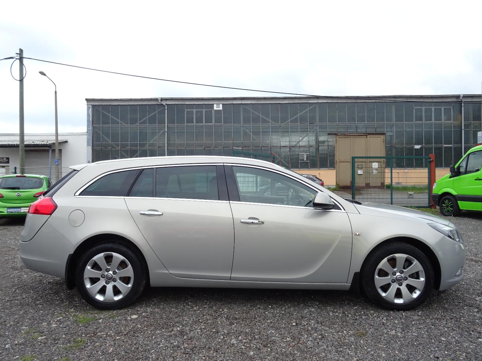 Opel Insignia A Sports Tourer Innovation 4x4