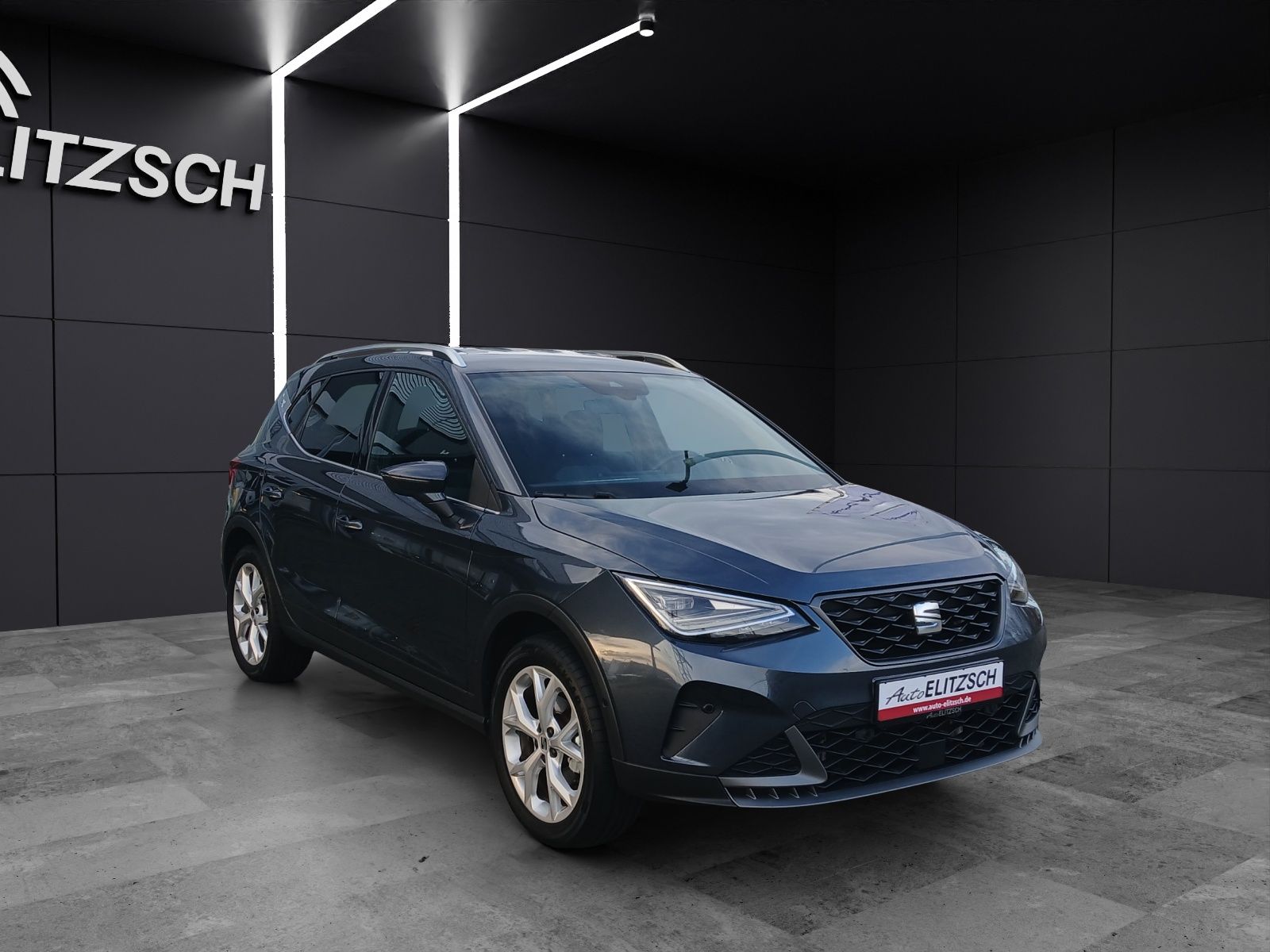 Fahrzeugabbildung SEAT Arona TSI FR-Line DSG LED Navi AID ACC RFK SH LM