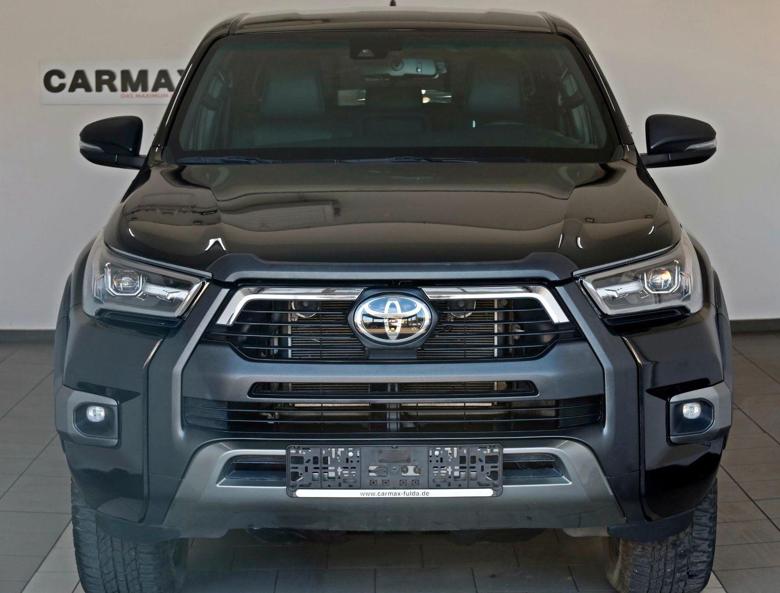 Fahrzeugabbildung Toyota Hilux 2.8D-4D Invincible,Kamera,CarP,HardTop,AHK