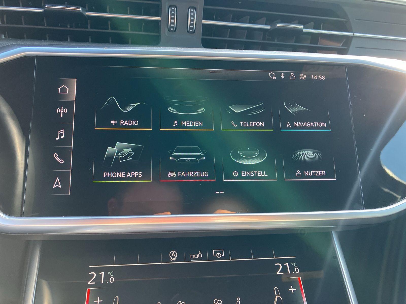 Fahrzeugabbildung Audi A6 Avant 50 TDI sport quattro Matrix AVC ACC SH