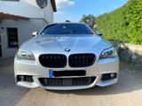 BMW 535d xDrive Touring - SHZ,ACC,HUD, Austauschmoto - silberne BMW 535