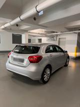 Mercedes-Benz Mercedes Benz a180 - Mercedes-Benz A 180: Sportwagen