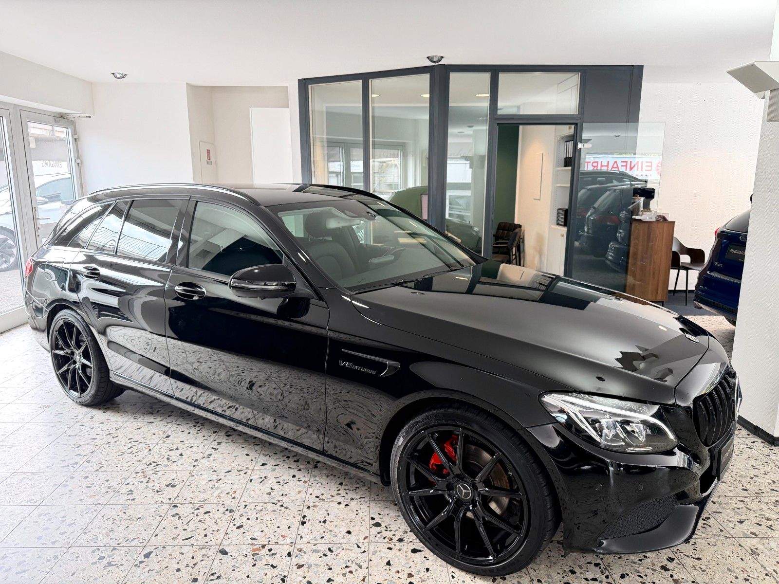 MERCEDES-BENZ C 200 T | C63 Optik | Klappe |360° |Keyless |HUD