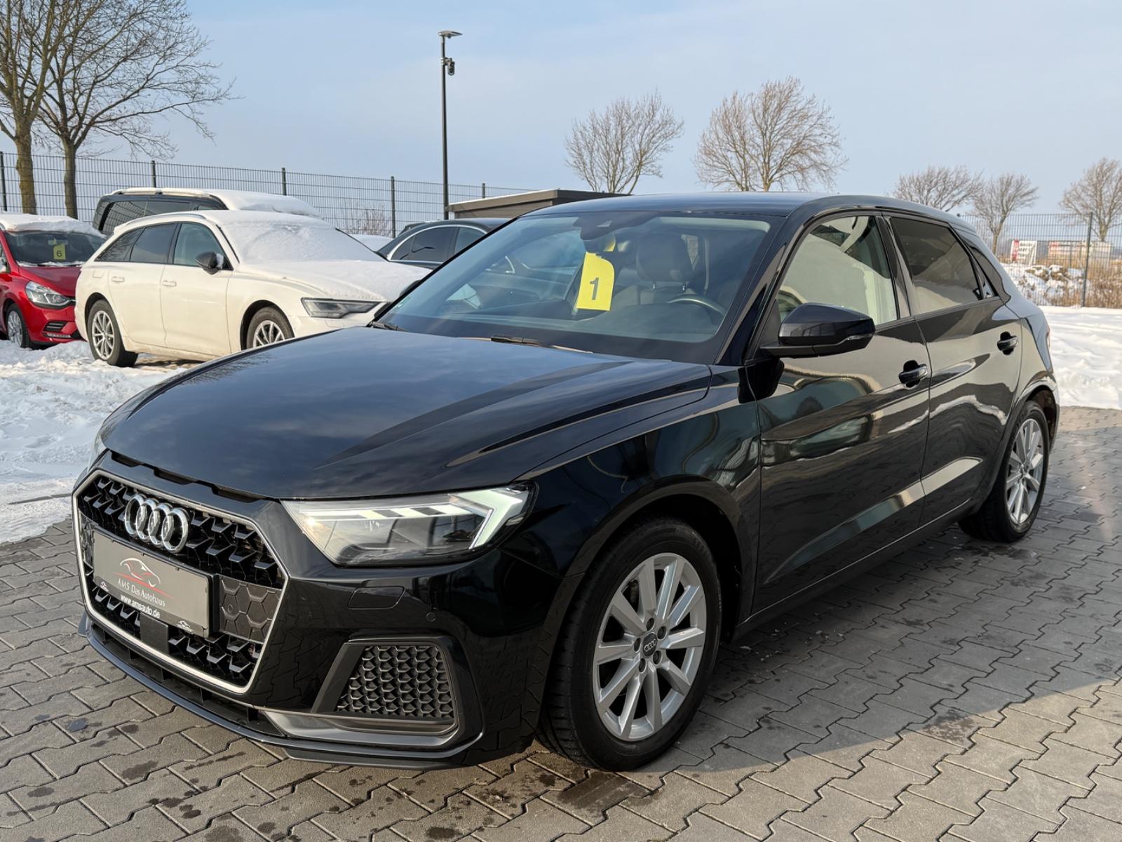 Audi A1 Sportback 30 TFSI advanced Virtual Matrix