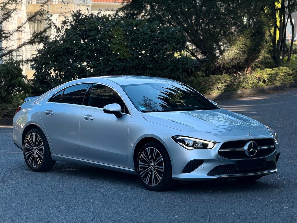 Image of Mercedes-Benz CLA 180