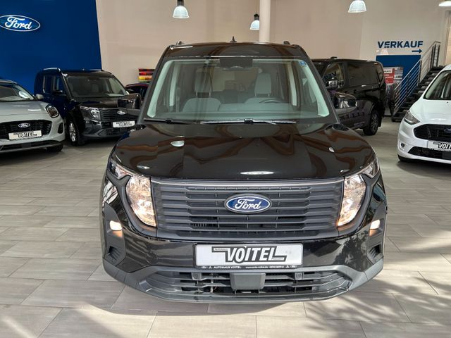 Ford Tourneo Courier Titanium