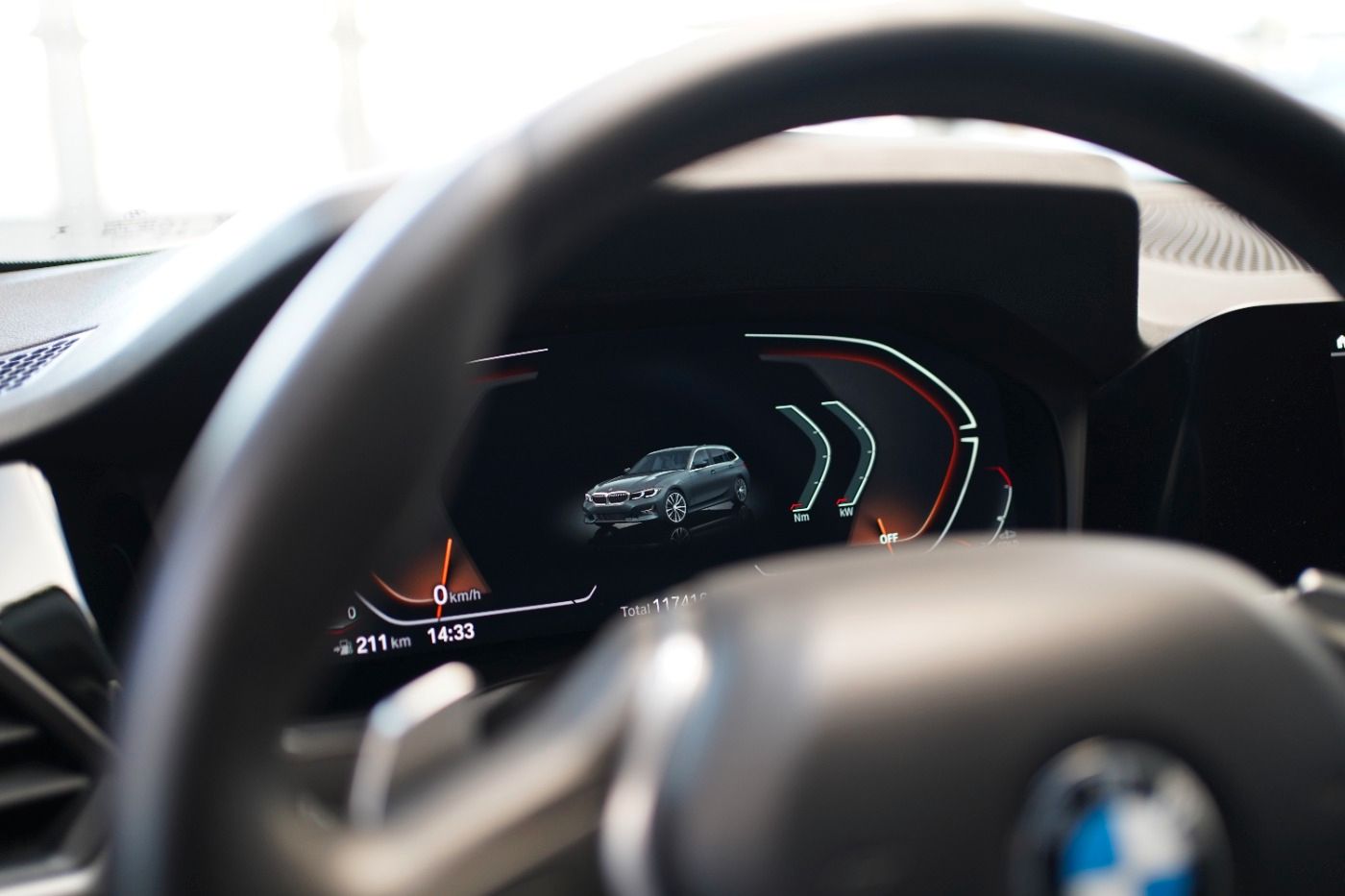 Fahrzeugabbildung BMW 320d Touring +Live Cockpit Prof.+Driving Assist.