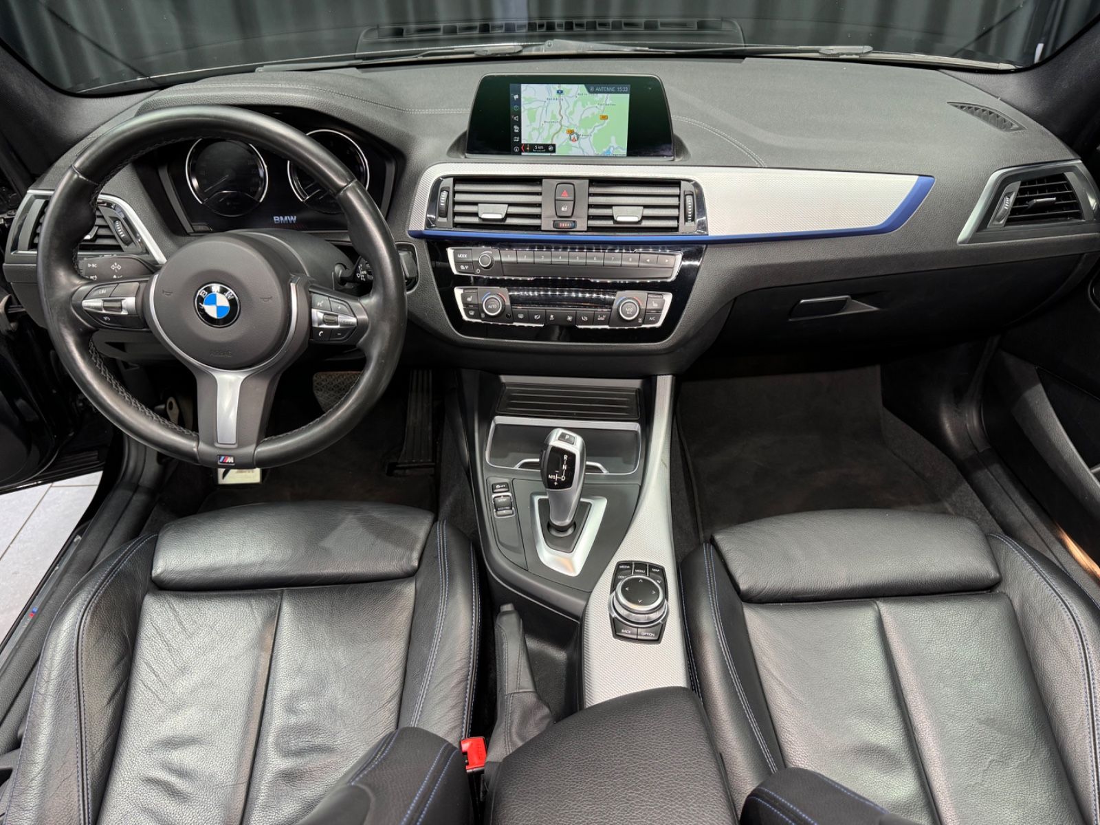 Fahrzeugabbildung BMW 120d Edition M SPORT SHADOW|AUTOMATIK|LEDER|PDC