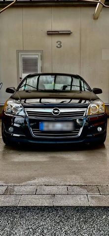 Opel Astra H