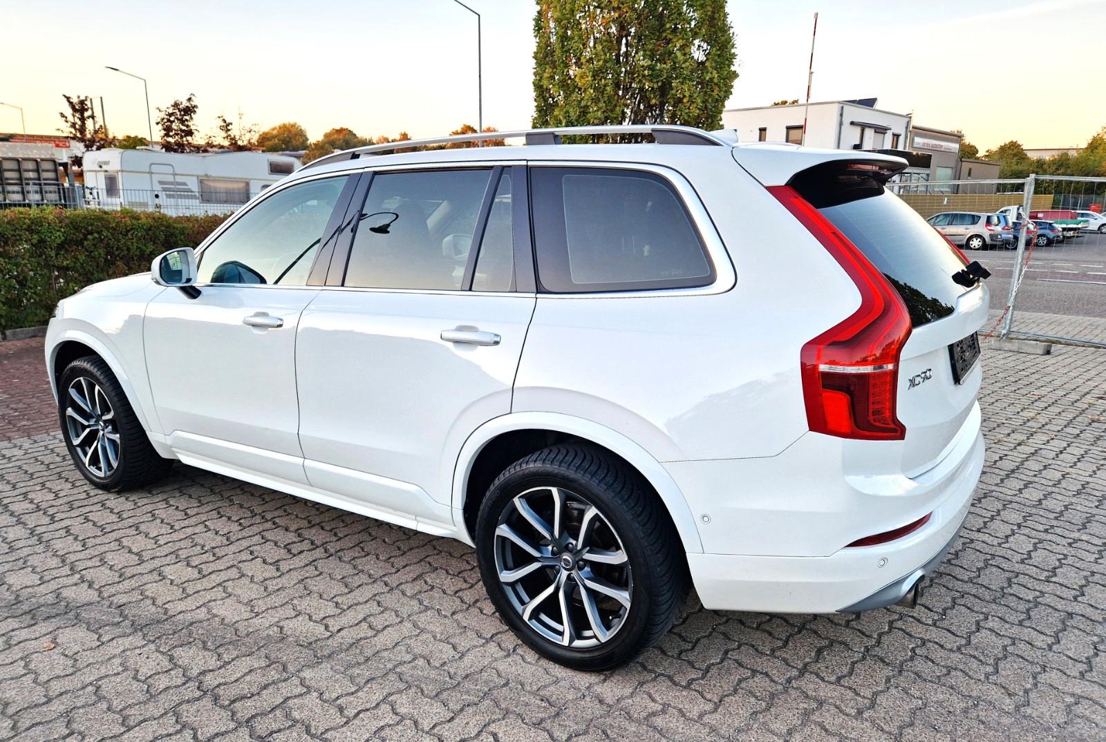 Volvo XC 90 XC90 Momentum AWD