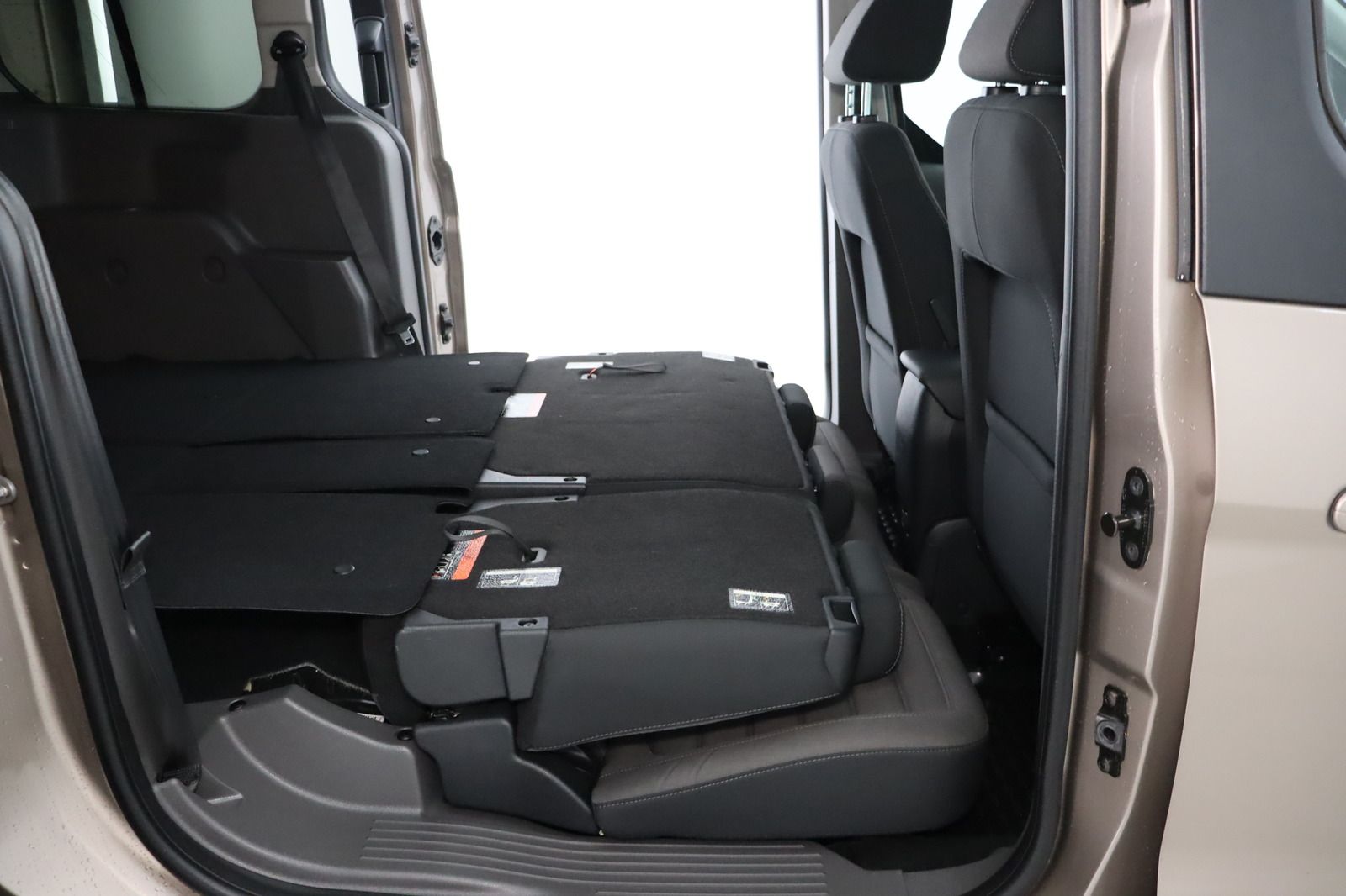 Fahrzeugabbildung Ford Grand Tourneo Connect 1.5 ECOBLUE Titanium
