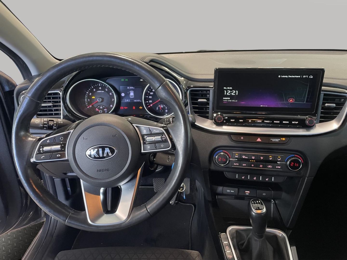 Fahrzeugabbildung Kia Ceed Vision Kamera DAB Tempomat Navi SpurhalteAS