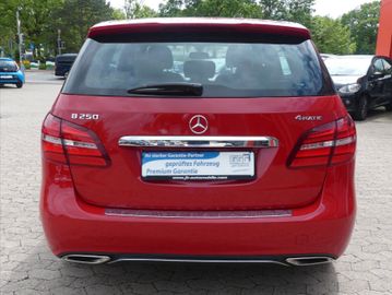 Mercedes B 250 - 4