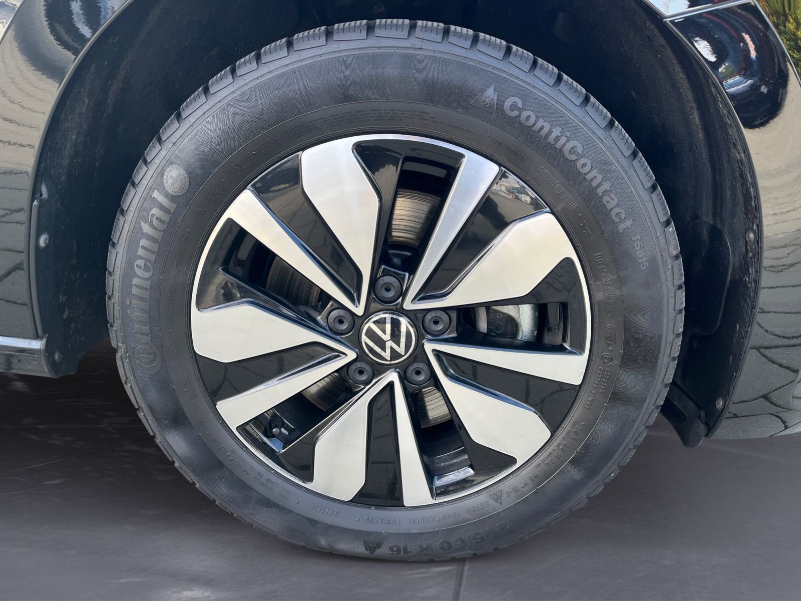 Volkswagen Touran - Bild 12