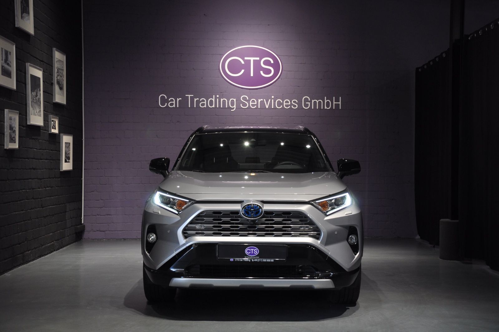 Toyota RAV 4 - 1