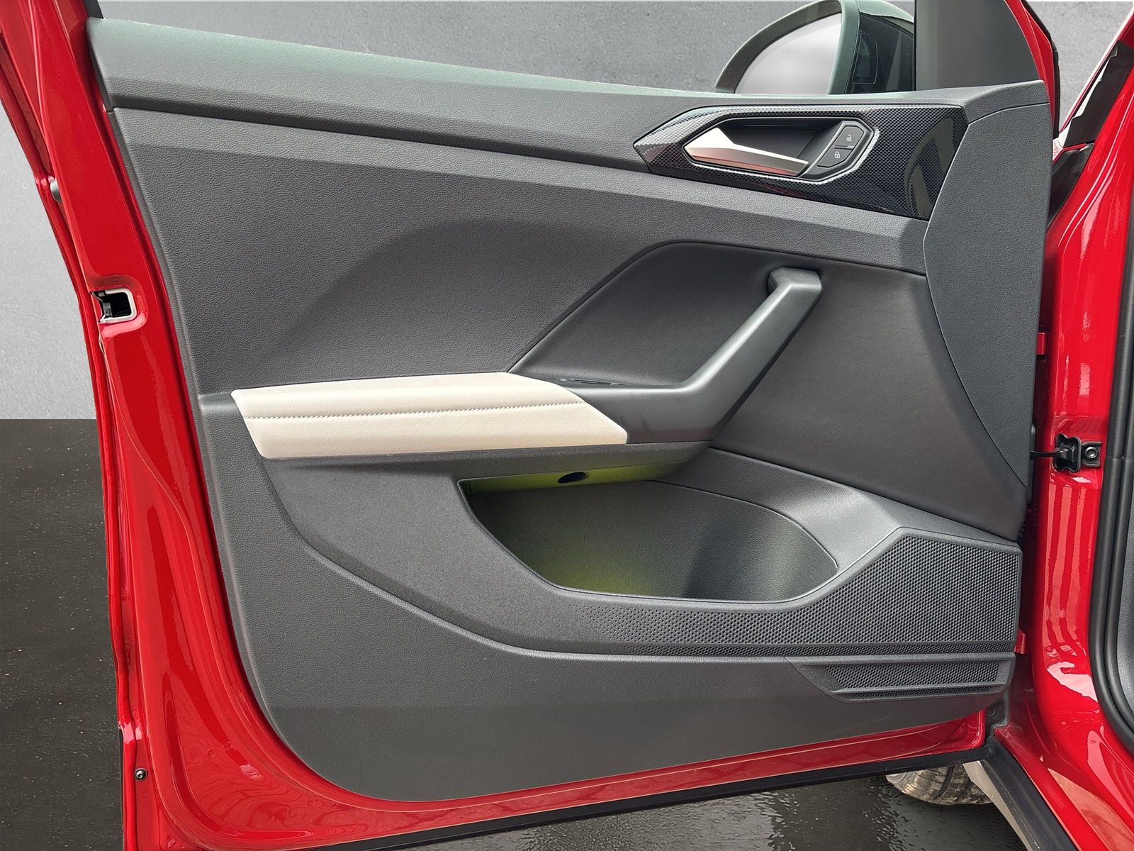 Fahrzeugabbildung Volkswagen T-Cross Style 1.5 TSI 110kW 7-Gang DSG AHK