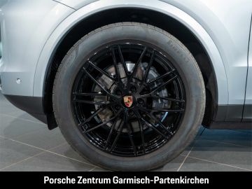 Porsche Cayenne - 6