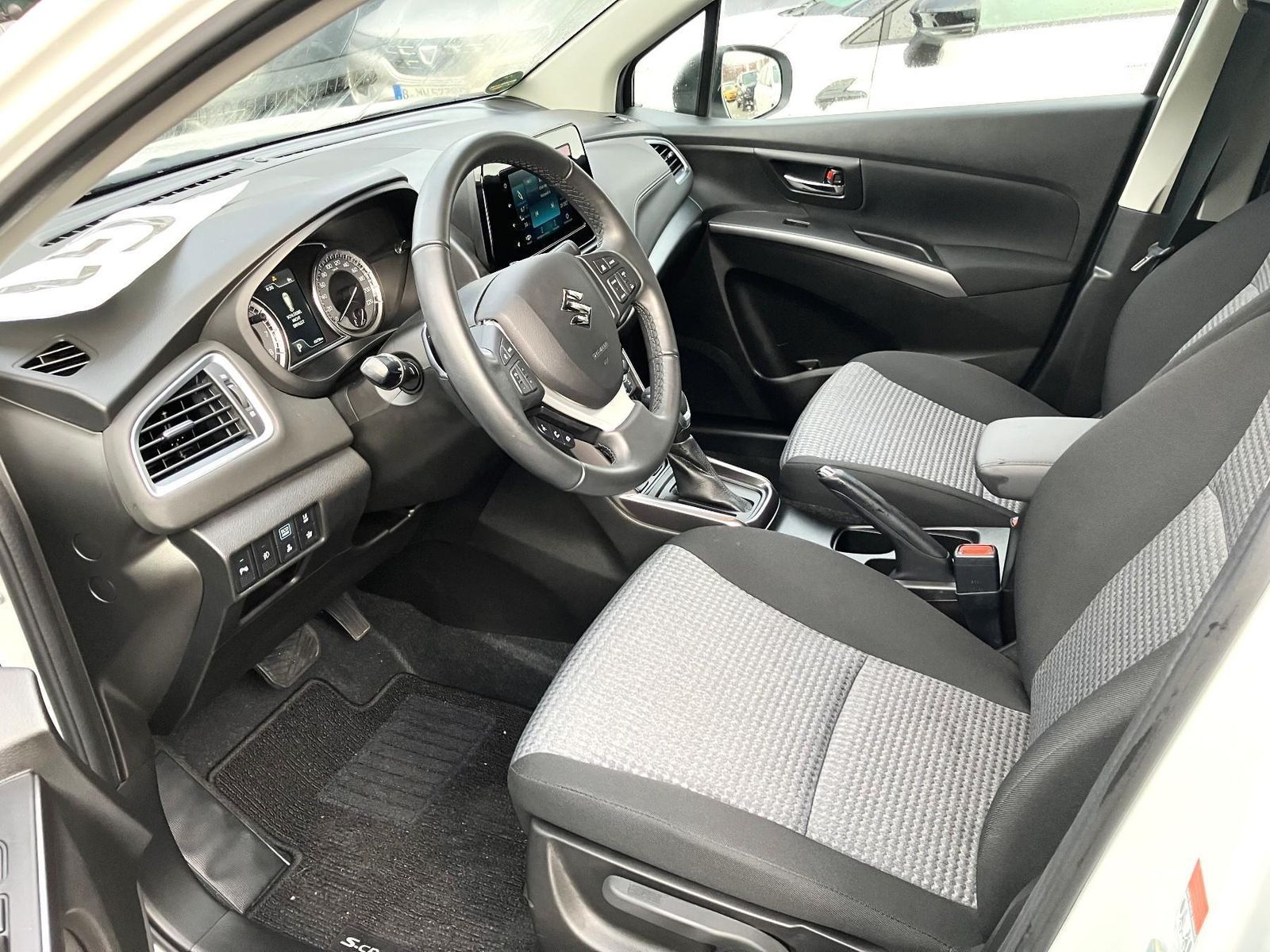 Suzuki SX4 - Bild 7