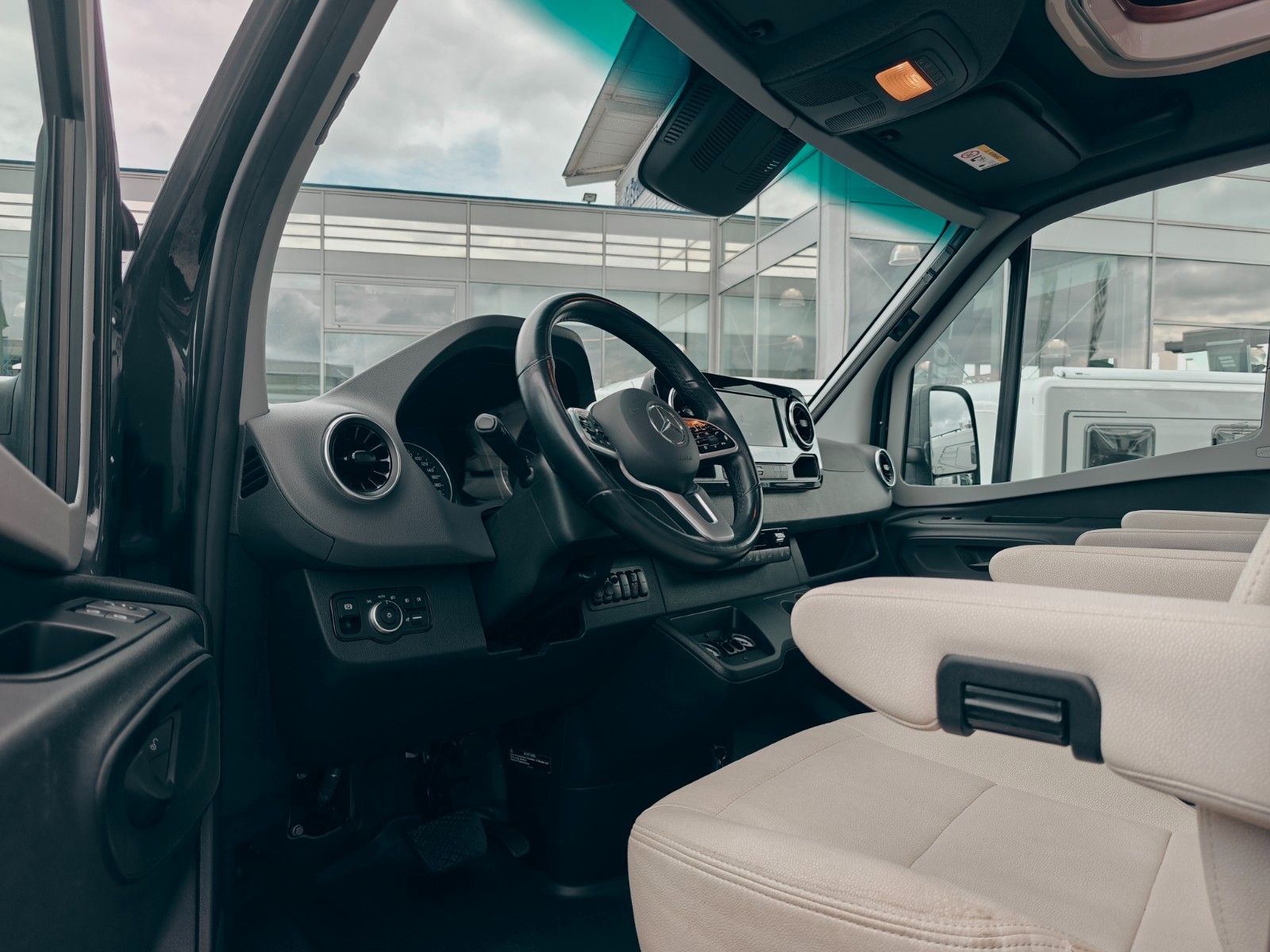 Fahrzeugabbildung HYMER / ERIBA / HYMERCAR ML-T 580 4x4 ALLRAD- VIELE EXTRAS!