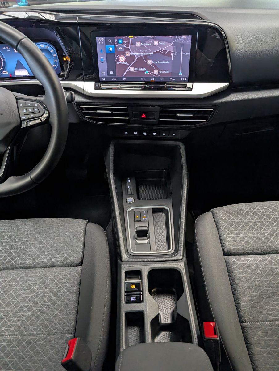 Fahrzeugabbildung Ford Tourneo Connect L2 Titanium 7-Sitze Bi-LED Cam A