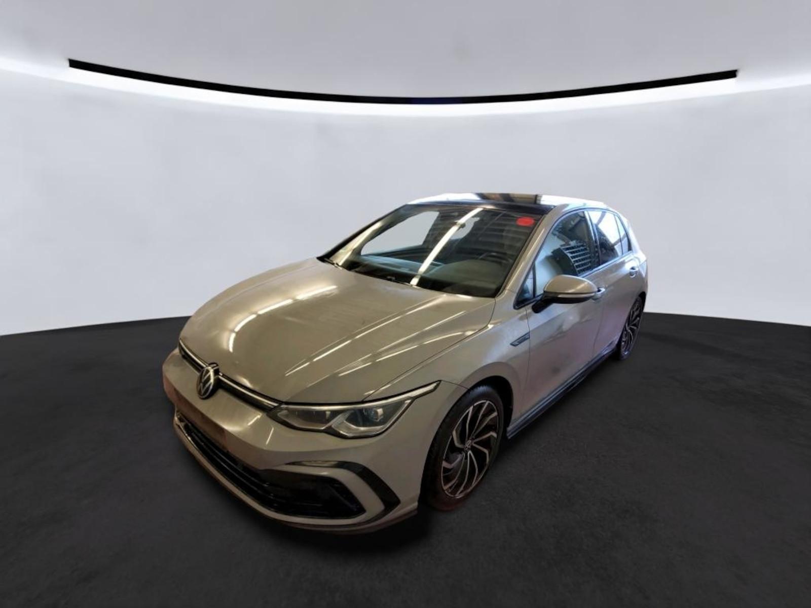 Volkswagen Golf VIII eTSI DSG R-Line*PANO*MATRIX*CAM*ACC*