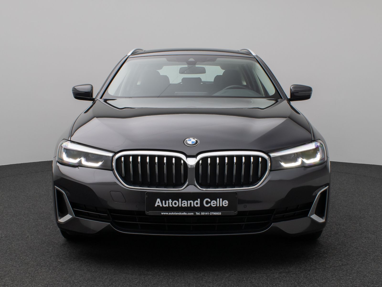 Fahrzeugabbildung BMW 530d Luxury Line Panorama Kamera DAB HiFi Alarm