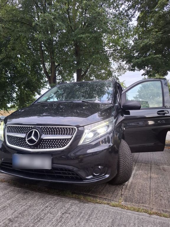 Image of Mercedes-Benz Vito