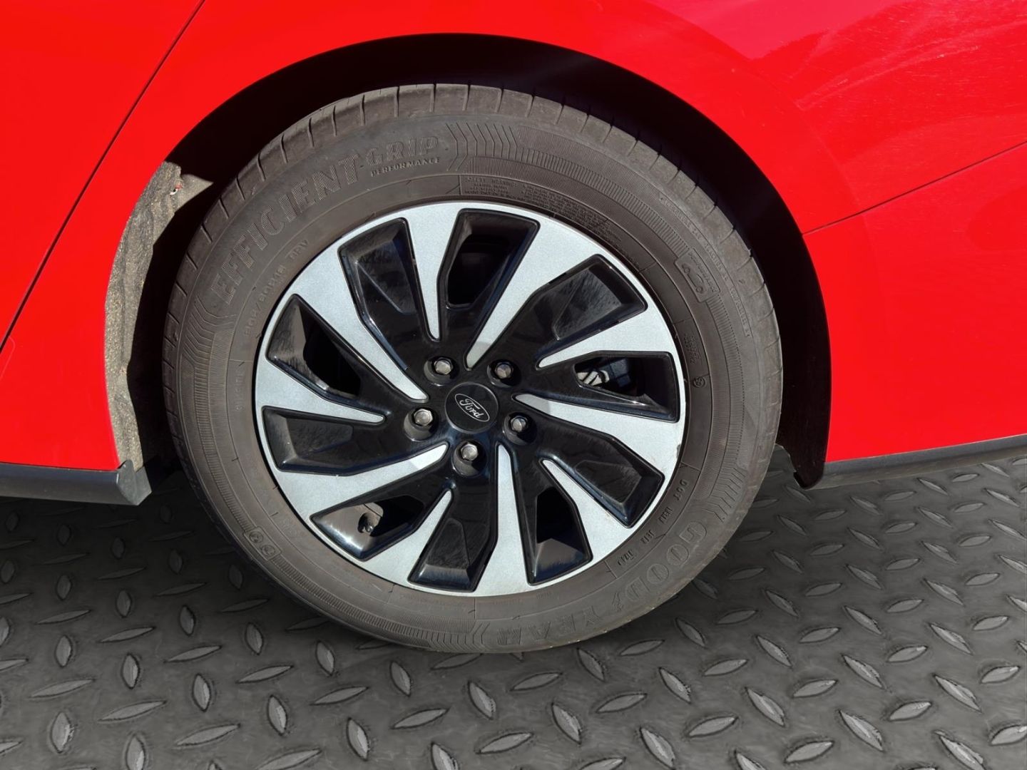 Fahrzeugabbildung Ford Focus Turnier Titanium 1.5 EcoBlue EU6d