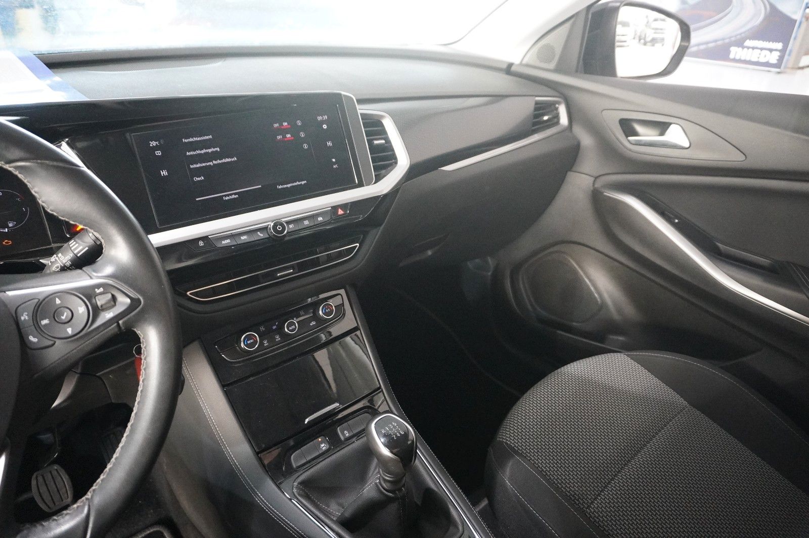 Fahrzeugabbildung Opel Grandland (X) 1.2T GS SPORT NAVI/LED/KAMERA/DAB+