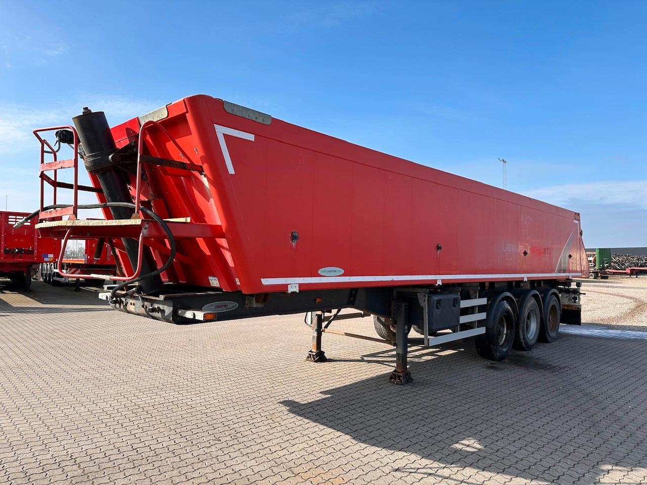 Andere Trailerpartner, 37M3 tipper, Plastic