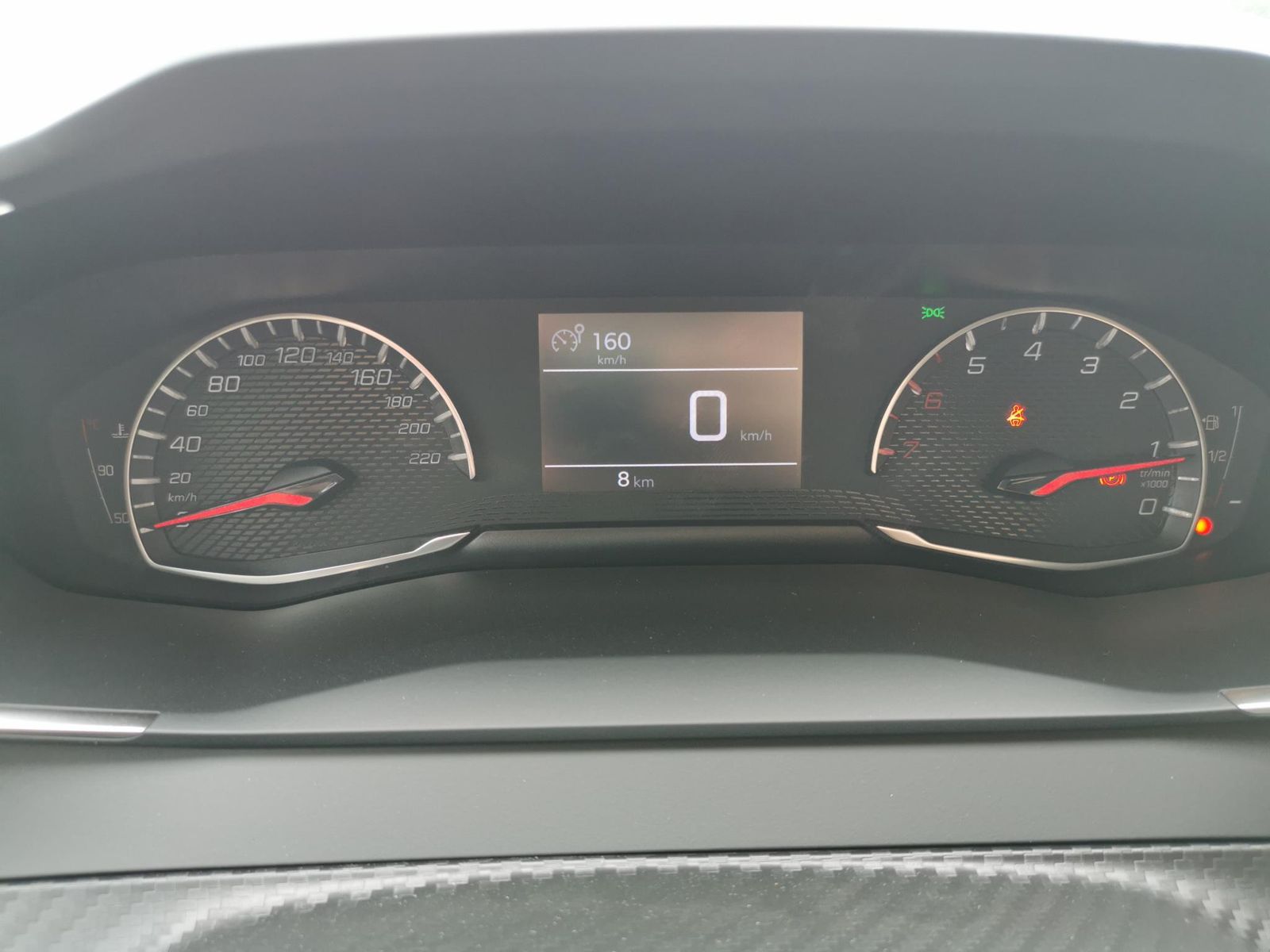 Fahrzeugabbildung Peugeot 208 Style 100 PS MT