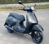 Vespa GTS 300 Super Sport HPE - VESPA GTS 300 HPE SUPER