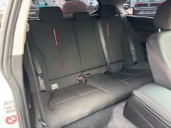 Fahrzeugabbildung BMW 116d Sport Line, Advantage, Automatik