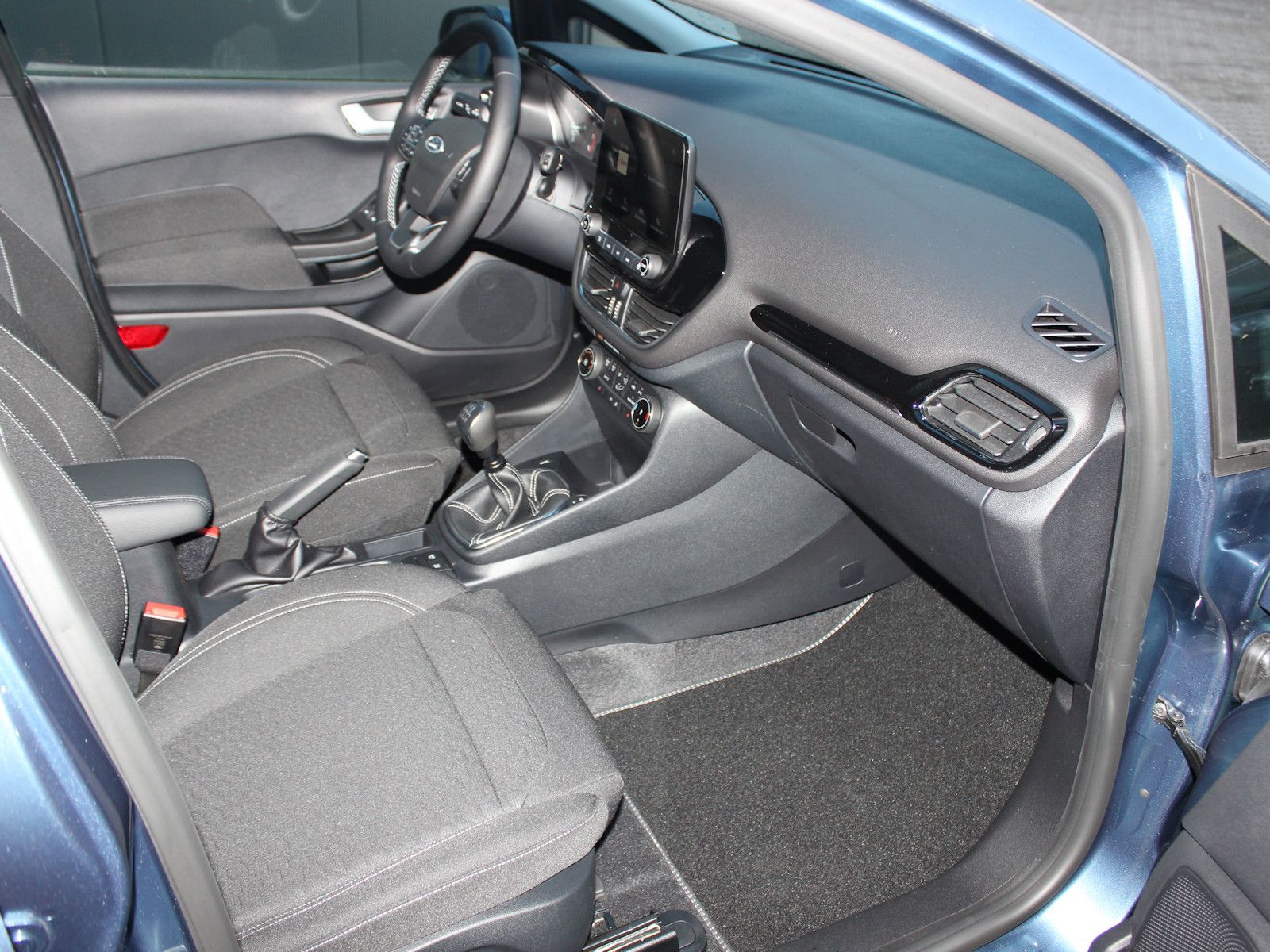 Fahrzeugabbildung Ford Fiesta Titanium