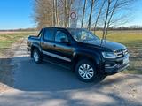 Volkswagen VW Amarok V6 Dark Label - Volkswagen Amarok: Dark Label