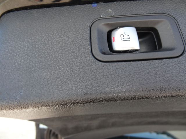 Fahrzeugabbildung Mercedes-Benz E 300 de/AMG/Pano/Widesreen/AHK/Leder/