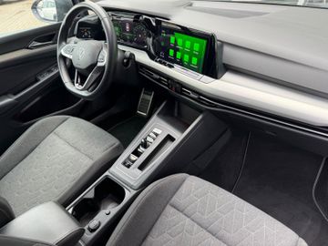 Volkswagen Golf - 4