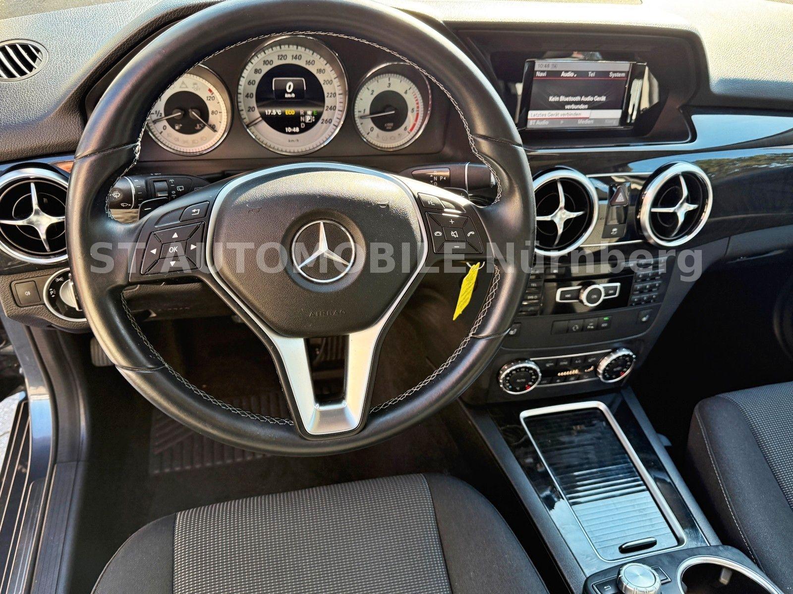 Mercedes-Benz GLK 200 CDI AUTOMATIK*KAMERA*PANORAMA*TEMPO*PDC*