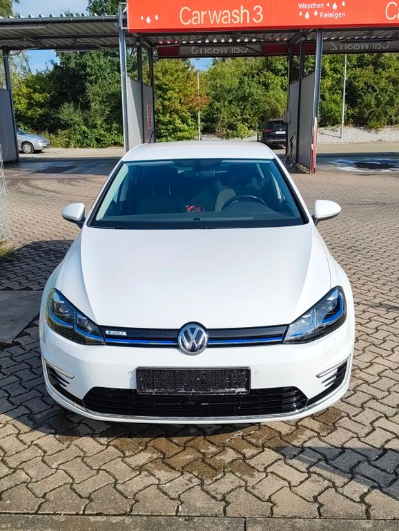 Image of Volkswagen Golf