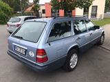 Mercedes-Benz S124 250 Diesel H-Kennzeichen, sehr gepflegt - Mercedes-Benz: Kombi, S124