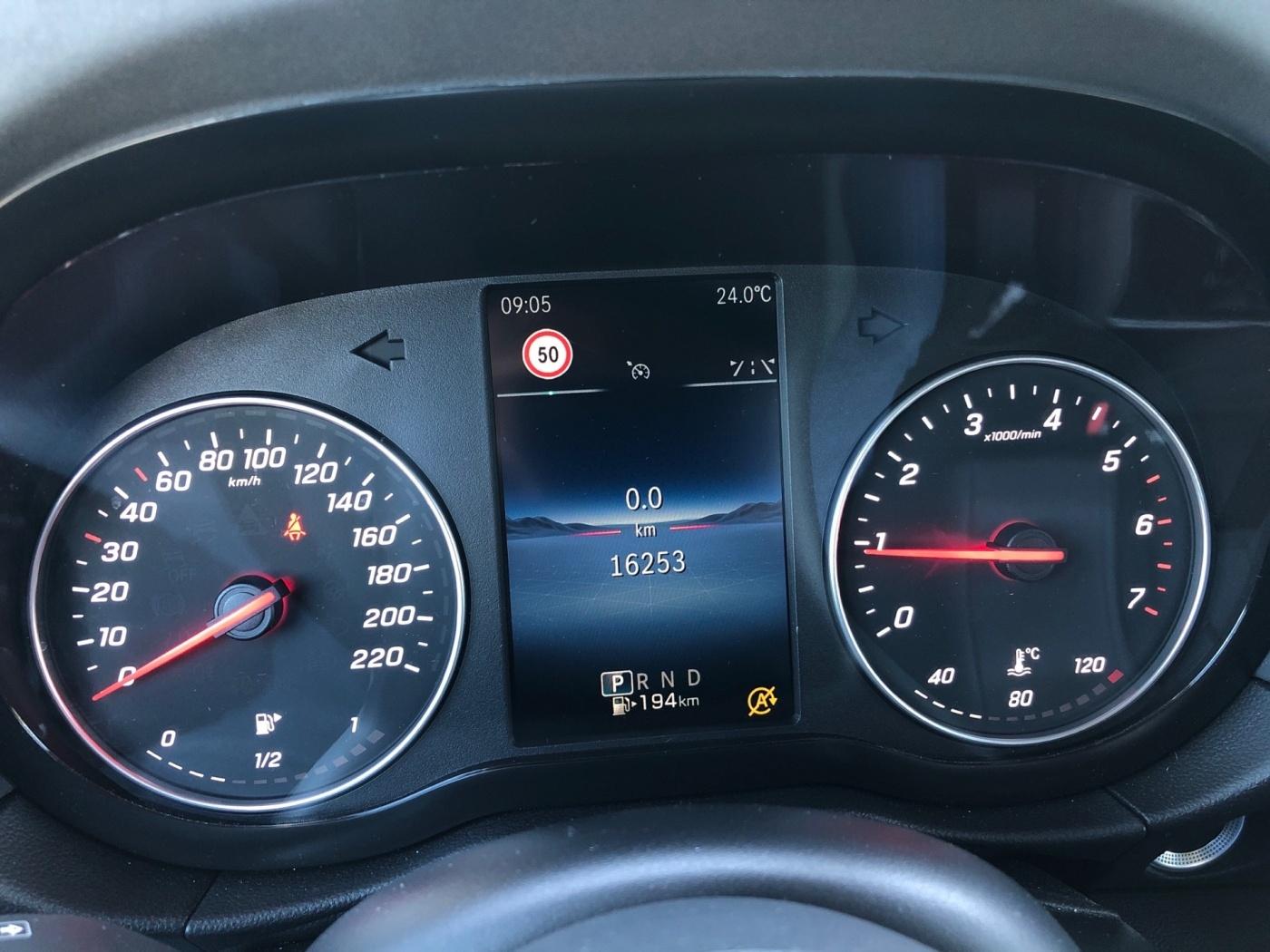 Mercedes-Benz T 180 PROGRESSIVE AmbiLight*Kamera*Tempomat*Navi