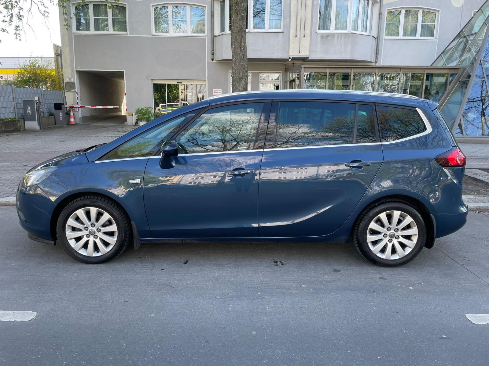 Opel Zafira C Tourer Innovation.Navi.Xenon.PDC
