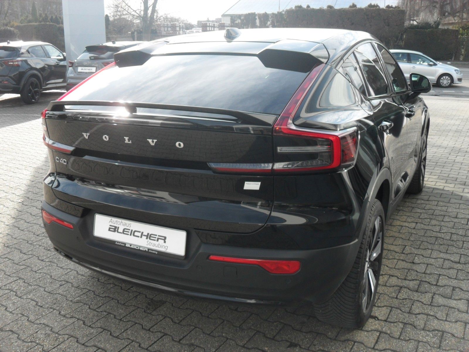 Fahrzeugabbildung Volvo C40 Core Recharge Pure Electric 2WD