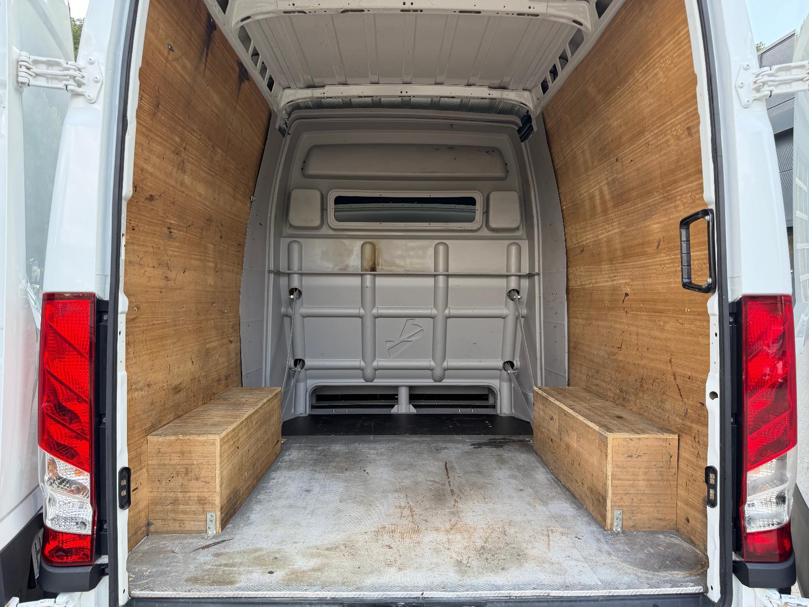 Iveco Daily 3,0L Diesel 35S18 Kasten Mixto *AHK3,5t*