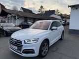 Audi Q5 40 TDI quattro sport S-Line/AHK/Teilleder/Kam - Audi Q5 Sport mit Diesel-Antrieb